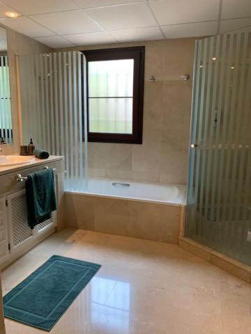 Beach And Golf Resort La Perla Miguel Adults Only マルベーリャ エクステリア 写真
